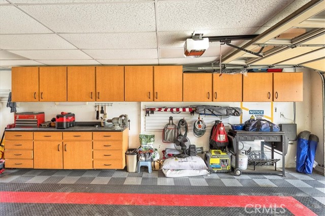 30026 Santiago Road, Temecula CA: https://media.crmls.org/medias/9ab9d6e3-a22c-4deb-a773-2618ae5fed26.jpg