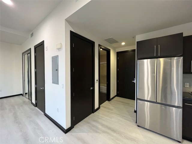 Detail Gallery Image 21 of 30 For 655 S Hope St #1200,  Los Angeles,  CA 90017 - 1 Beds | 1 Baths