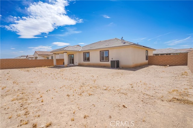 Detail Gallery Image 23 of 26 For 12326 Ranchito Way, Victorville,  CA 92392 - 3 Beds | 2 Baths
