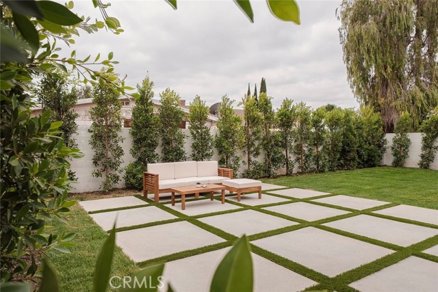 14126 Runnymede Street, Van Nuys CA: https://media.crmls.org/medias/9aba8cc0-9c9b-421b-b357-b803f0ee9cea.jpg