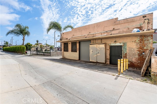 320 S La Brea Avenue, Inglewood, California 90301, ,Commercial Lease,For Rent,320 S La Brea Avenue,CRPW23115772