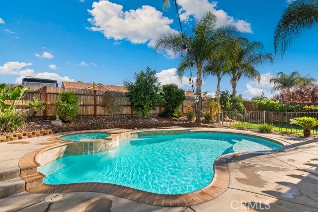 Detail Gallery Image 21 of 27 For 25374 Ridgemoor Rd, Menifee,  CA 92586 - 5 Beds | 3 Baths