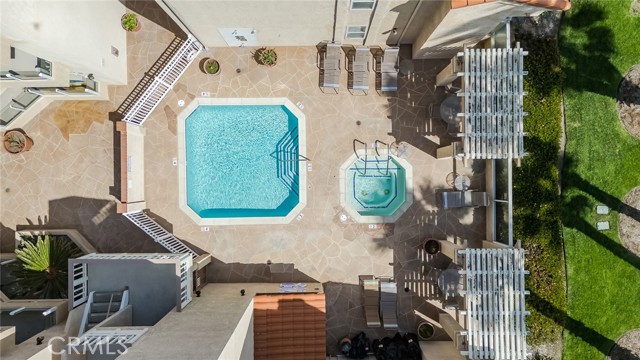 Detail Gallery Image 13 of 47 For 2000 Pacific Coast Hwy #203,  Huntington Beach,  CA 92648 - 1 Beds | 1 Baths