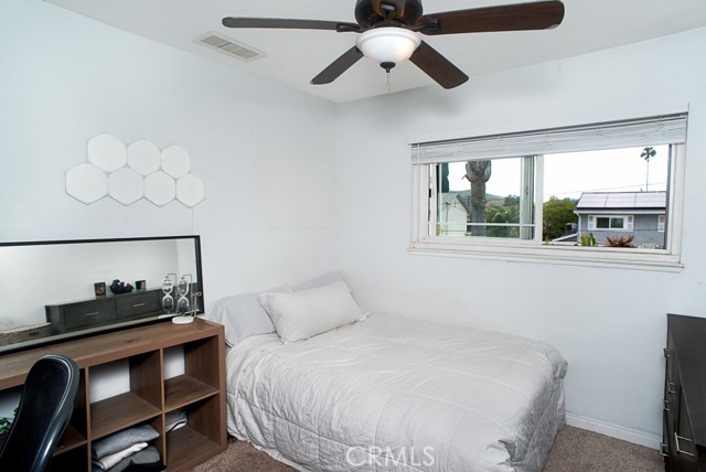 Detail Gallery Image 17 of 36 For 2061 Apollo Ct, Simi Valley,  CA 93065 - 4 Beds | 2/1 Baths