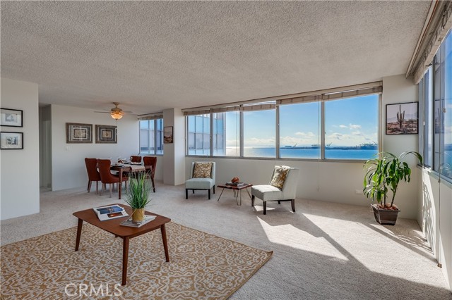 2999 E Ocean Boulevard, Long Beach CA: https://media.crmls.org/medias/9abefada-3cd4-44a9-999f-0d5d1790d455.jpg