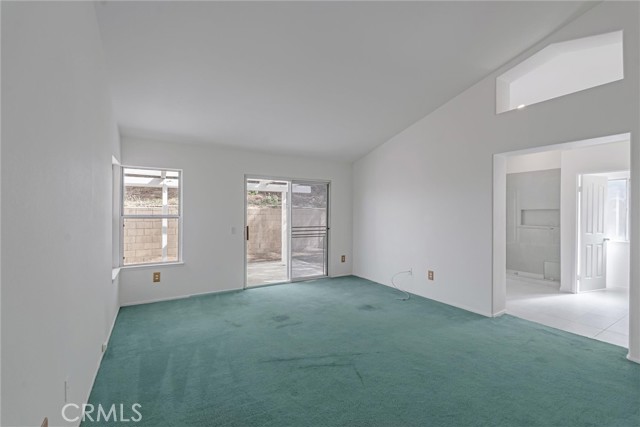 29608 Bright Spot Road, Highland CA: https://media.crmls.org/medias/9abf3907-7c35-4f20-b200-3a4012653593.jpg
