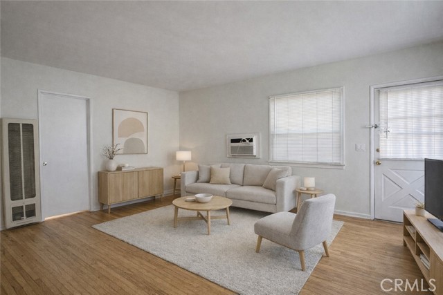 Front Image Thumbnail for CRSR25278727