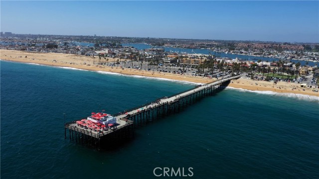 1532 Miramar Drive, Newport Beach CA: https://media.crmls.org/medias/9abff7fd-163b-45b9-bc7b-e5caec66a3ad.jpg