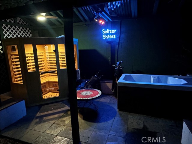 Detail Gallery Image 129 of 200 For 7930 Vulcan Dr, Los Angeles,  CA 90046 - 7 Beds | 8/1 Baths