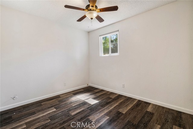 1617 Hemlock Street, Chico CA: https://media.crmls.org/medias/9ac1188d-d9b2-41d7-ba4d-15f6b4c5833d.jpg