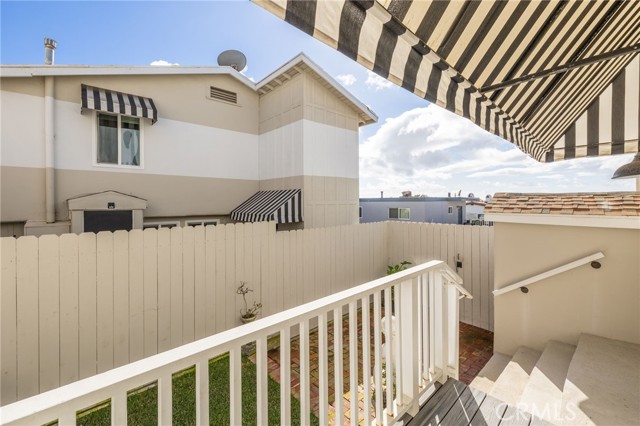 128 8th Street, Manhattan Beach, California 90266, ,Residential Income,Sold,8th Street,SB24030731