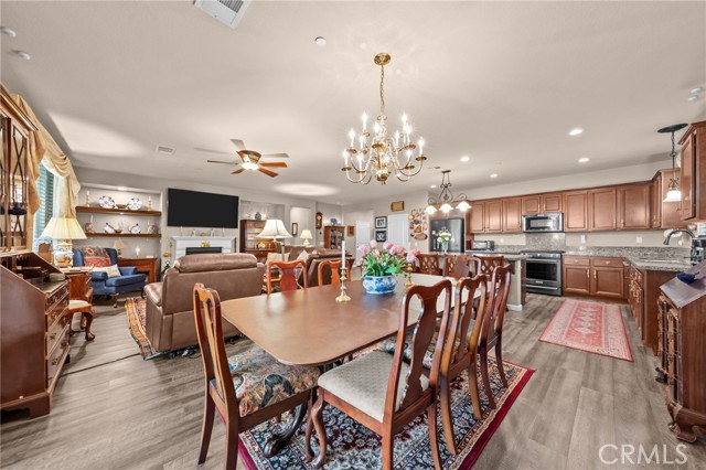 Detail Gallery Image 13 of 32 For 30094 Whembly, Menifee,  CA 92584 - 4 Beds | 2 Baths