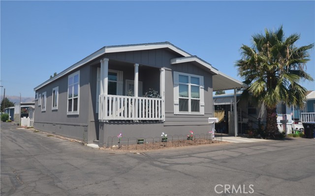 Detail Gallery Image 1 of 24 For 21001 Plummer St #37,  Chatsworth,  CA 91311 - 2 Beds | 2 Baths