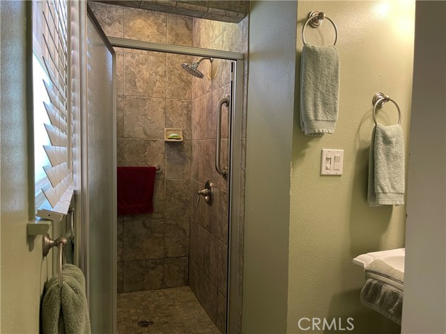 Detail Gallery Image 14 of 17 For 1217 W Barbara Ave, West Covina,  CA 91790 - 3 Beds | 2 Baths