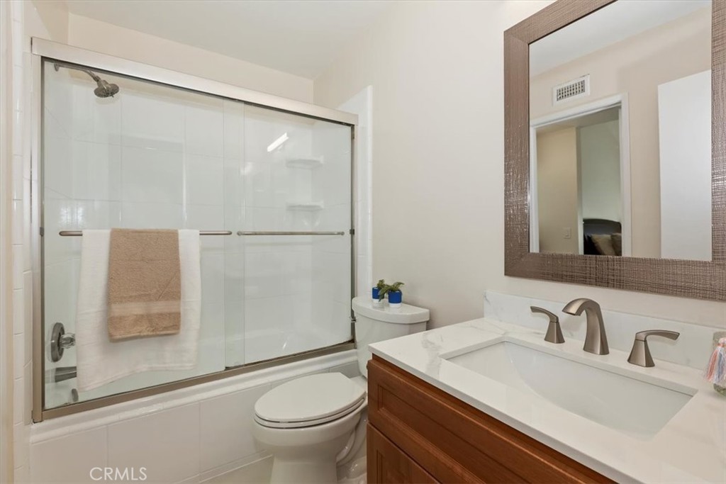 MLS #CV25230963 image #19