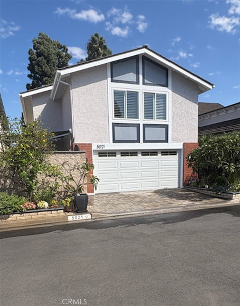 5021 Apollo Circle
