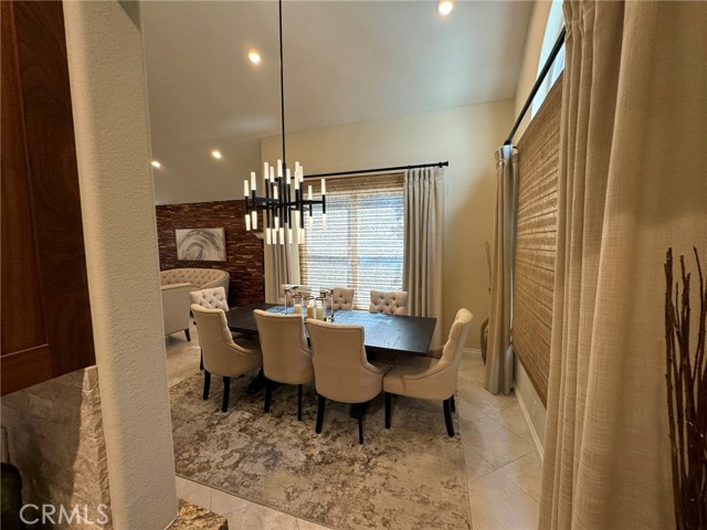 6 Lakeridge, Rancho Santa Margarita CA: https://media.crmls.org/medias/9ac54b77-e29d-4a7d-bd1b-b476576b8d78.jpg