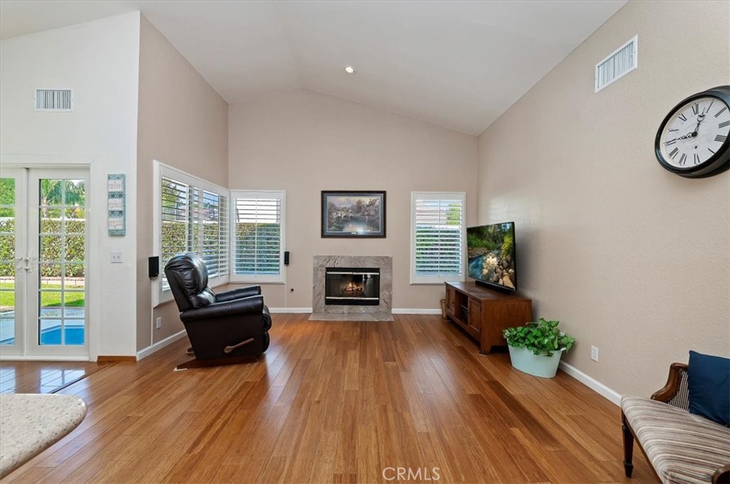 MLS #IV25261910 image #20