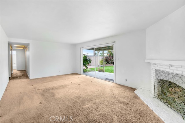 497 Westminster Avenue photo 5