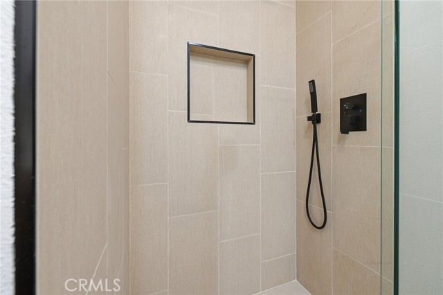 Detail Gallery Image 26 of 42 For 9502 via Salerno, Burbank,  CA 91504 - 2 Beds | 3 Baths