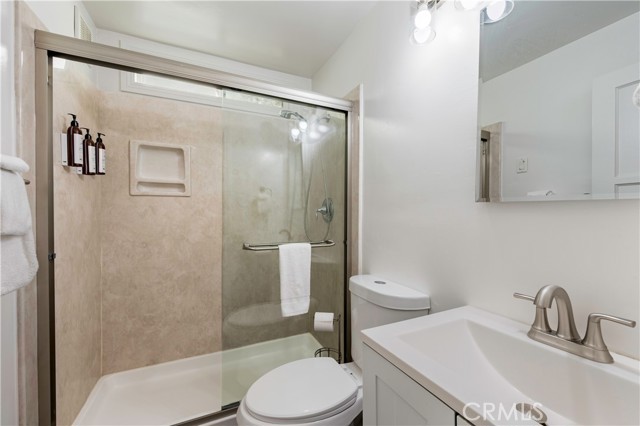 1003 Seal Way, Seal Beach CA: https://media.crmls.org/medias/9ac666d8-17d5-4de1-83f8-6e589b3fd646.jpg