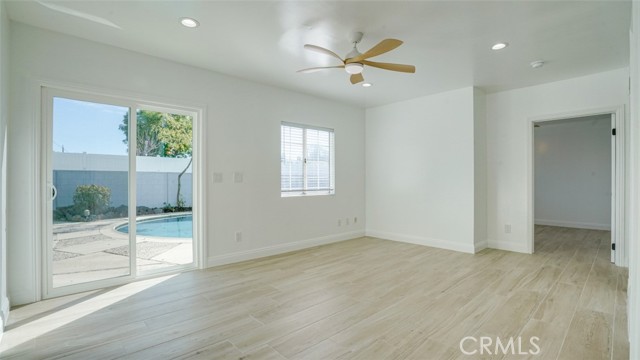 Detail Gallery Image 34 of 63 For 24306 Gilmore St, West Hills,  CA 91307 - 4 Beds | 2 Baths