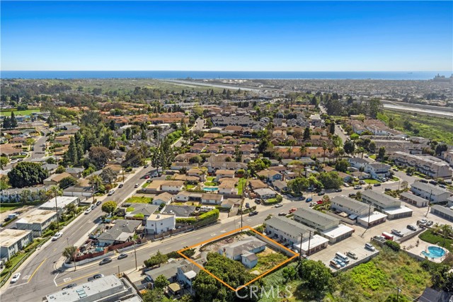 Detail Gallery Image 7 of 13 For 1022 W Wilson St, Costa Mesa,  CA 92627 - 12 Beds | 10/2 Baths