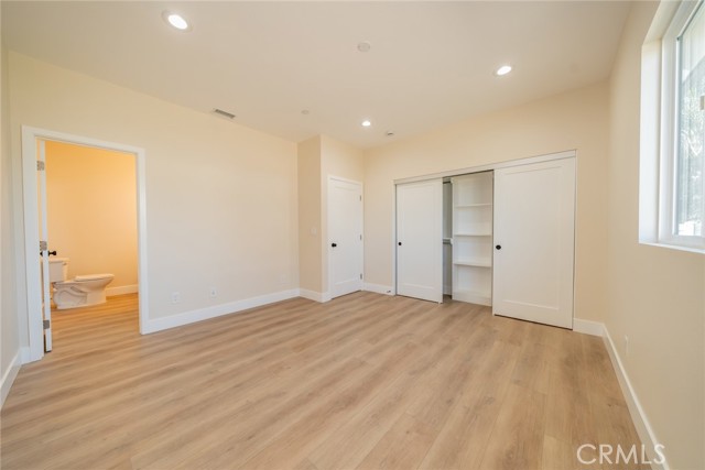 Detail Gallery Image 9 of 44 For 11186 Vernon Ave a,  Chino,  CA 91710 - 5 Beds | 3 Baths