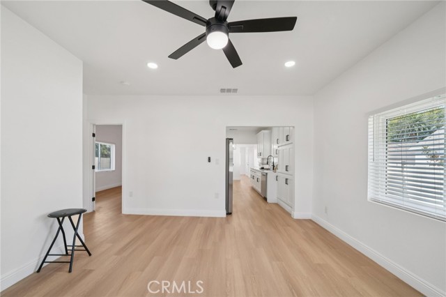 Detail Gallery Image 8 of 40 For 3882 Taft St, Riverside,  CA 92503 - 3 Beds | 2 Baths