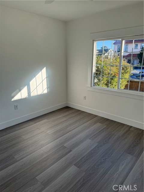 Detail Gallery Image 16 of 43 For 765 Loma Ave, Long Beach,  CA 90804 - 3 Beds | 1 Baths