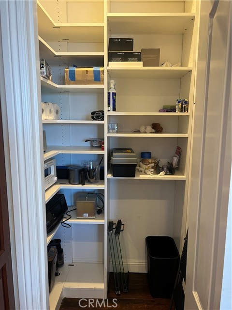 Walk-in pantry