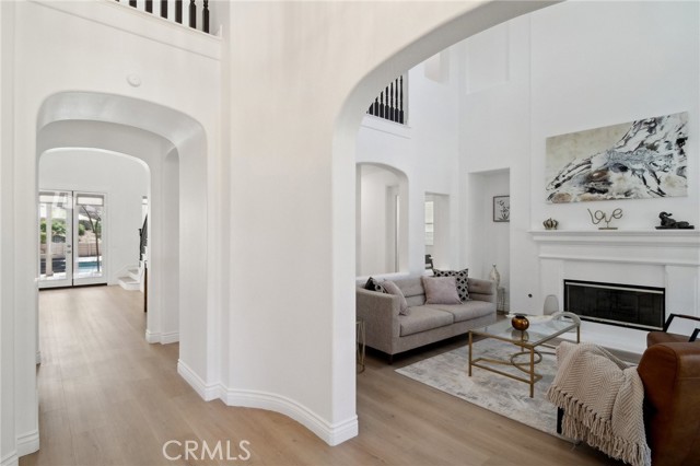 25422 Magnolia Lane, Stevenson Ranch CA: https://media.crmls.org/medias/9ac8972f-8b06-4eef-9bb6-613e88ac9fbc.jpg