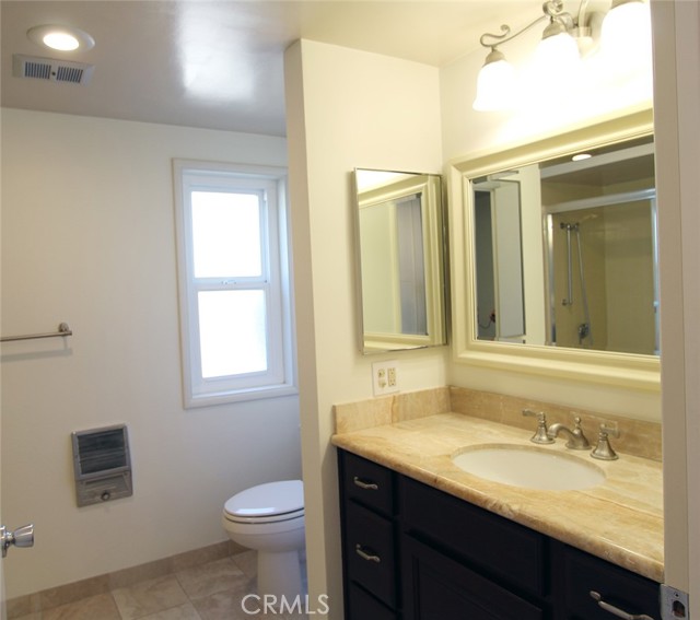 Detail Gallery Image 21 of 30 For 368 Avenida Castilla #C,  Laguna Woods,  CA 92637 - 2 Beds | 2 Baths