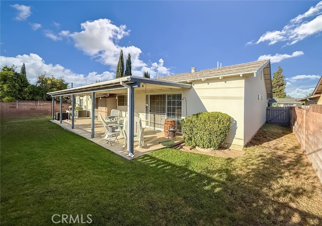 2191 Hilldale Avenue, Simi Valley CA: https://media.crmls.org/medias/9ac9a5ba-a364-4030-b08a-34ae80e6472b.jpg