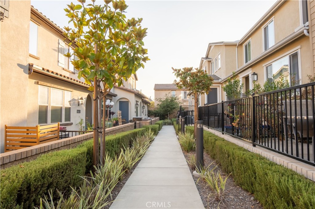 MLS #IV25166243 img 24