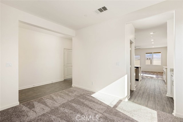 Detail Gallery Image 4 of 17 For 42485 Isla Ct, Indio,  CA 92201 - 3 Beds | 2 Baths