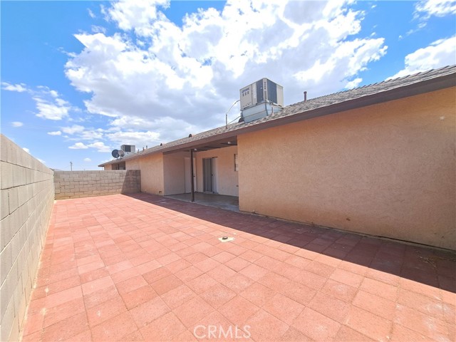 Detail Gallery Image 13 of 14 For 12222 Kiowa Rd #1,  Apple Valley,  CA 92308 - 2 Beds | 1 Baths