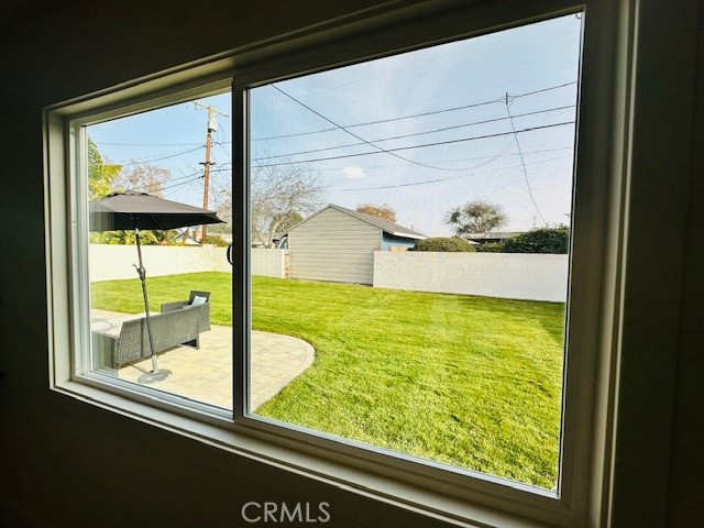 Detail Gallery Image 23 of 35 For 1936 Roxanne, Long Beach,  CA 90815 - 4 Beds | 2 Baths