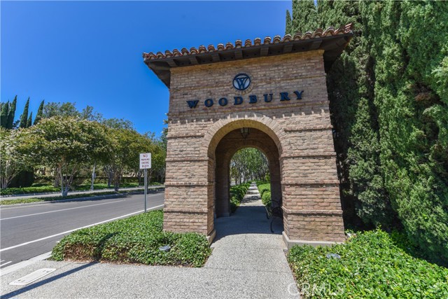 Detail Gallery Image 24 of 31 For 23 Breezes, Irvine,  CA 92620 - 4 Beds | 4/1 Baths