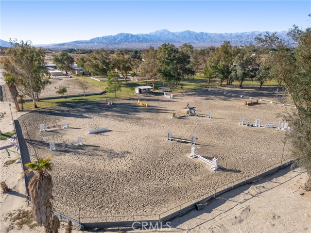 Detail Gallery Image 12 of 21 For 20555 Mountain View Rd, Desert Hot Springs,  CA 92241 - 3 Beds | 2 Baths