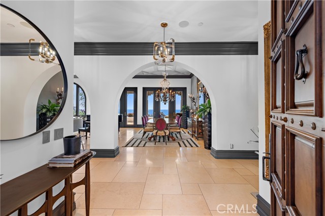 Detail Gallery Image 9 of 33 For 20 Gondoliers Bluff, Newport Coast,  CA 92657 - 5 Beds | 5/1 Baths