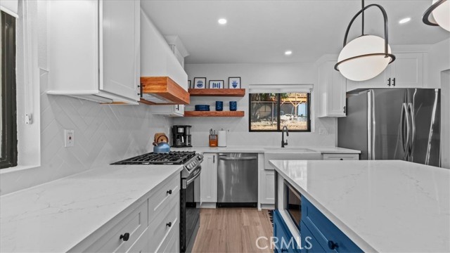 610 Pioneer, Lake Arrowhead, CA 92352