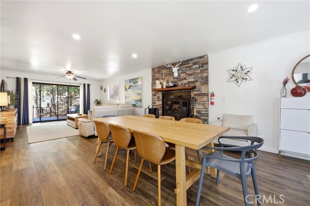 528 Brentwood, Lake Arrowhead CA: https://media.crmls.org/medias/9acd25c1-b01c-4047-be1e-2046a98a5ed7.jpg