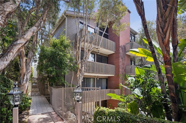 Detail Gallery Image 35 of 36 For 450 San Vicente Bld #203,  Santa Monica,  CA 90402 - 2 Beds | 2 Baths