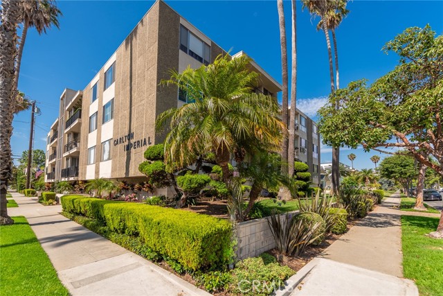 Detail Gallery Image 1 of 33 For 2772 E 2nd St 2a,  Long Beach,  CA 90803 - 2 Beds | 2 Baths