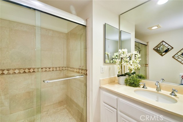 3015 Carolwood Lane, Torrance CA: https://media.crmls.org/medias/9acdd247-4010-4e4b-a83c-8f379db34dfe.jpg