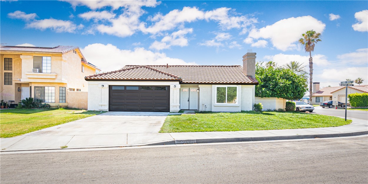 Detail Gallery Image 1 of 29 For 45906 Sutter Creek Rd, Indio,  CA 92201 - 3 Beds | 2 Baths