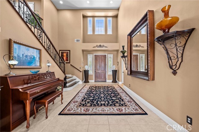 32409 Favara Drive, Temecula CA: https://media.crmls.org/medias/9acdfd18-380a-4c5a-b6fe-ea68765f0436.jpg