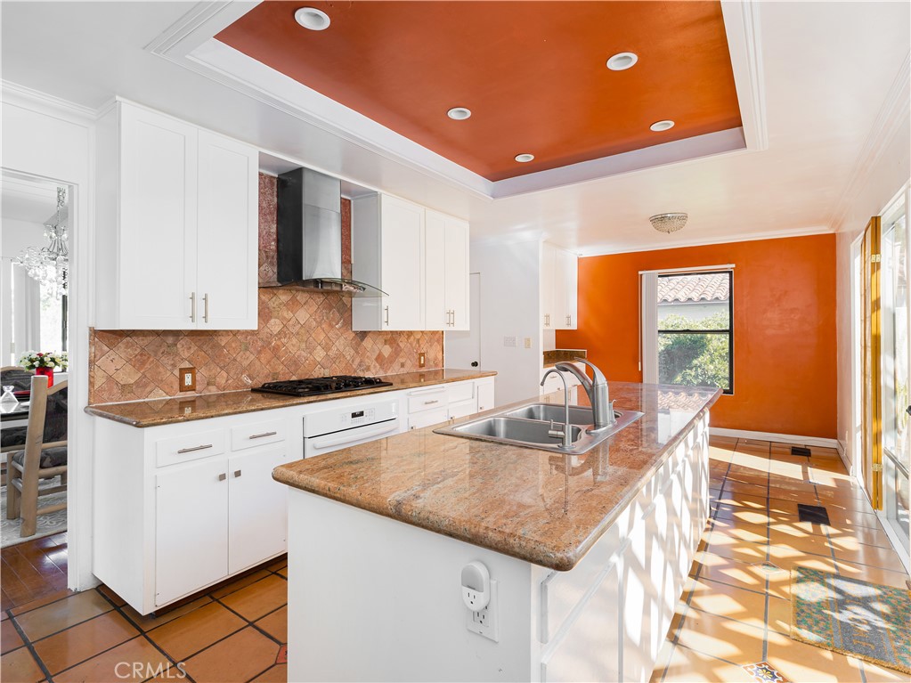 4. 2505 Via Pinale Palos Verdes Estates, CA 90274