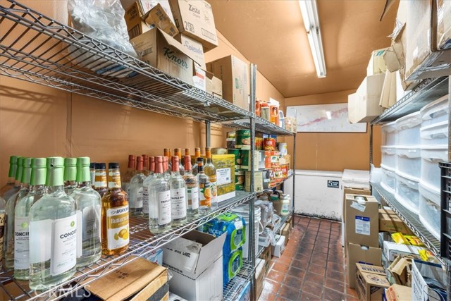 4133 Anaheim Street, Long Beach CA: https://media.crmls.org/medias/9aceba43-8f3a-4317-a57d-8d328ed78b4e.jpg